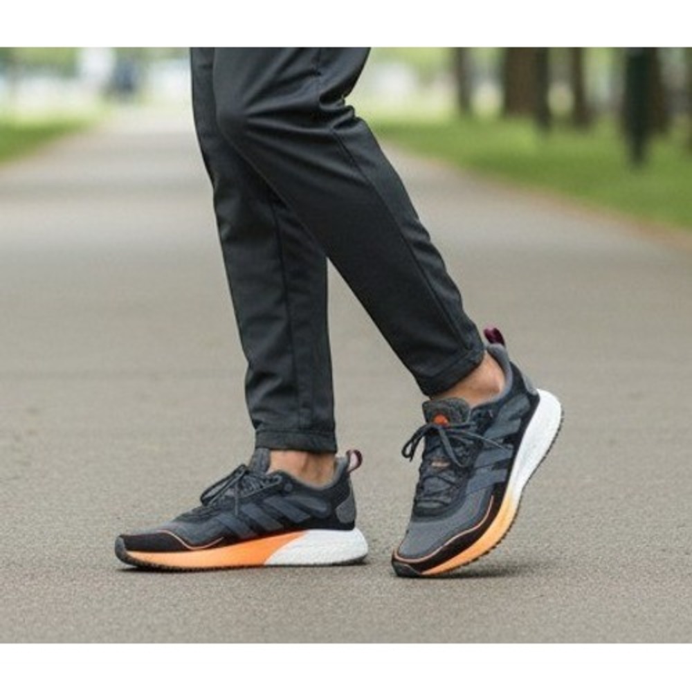 Adidas Supernova Winter.Rdy Mens Running Shoes 8.5 Cold Weather Night Metallic